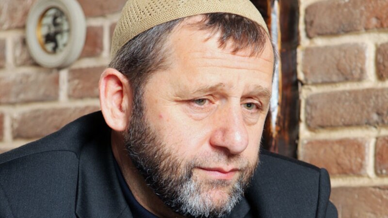 Троих жителей Ингушетии обвиняют в организации покушения на известного имама Хамзата Чумакова