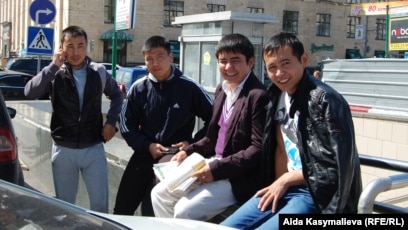 Пизда ішіндегі шағын камерадан секс