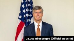 АҚШ-тың Украинадағы елшісі Уильям Тейлор.