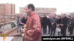 Armenia - The ground-breaking ceremony for an apartment building constructed in Yerevan for Syrian Armenian refugees, 24Dec2014.