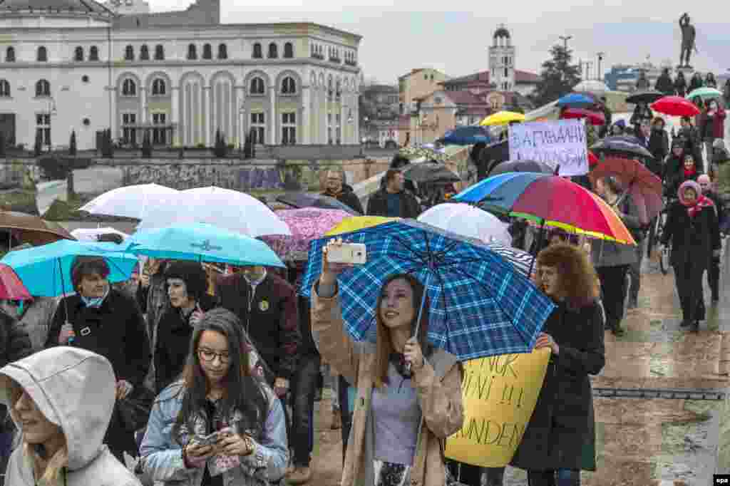 زنان مقدونیه در راهپیمایی حمایت از حقوق زنان