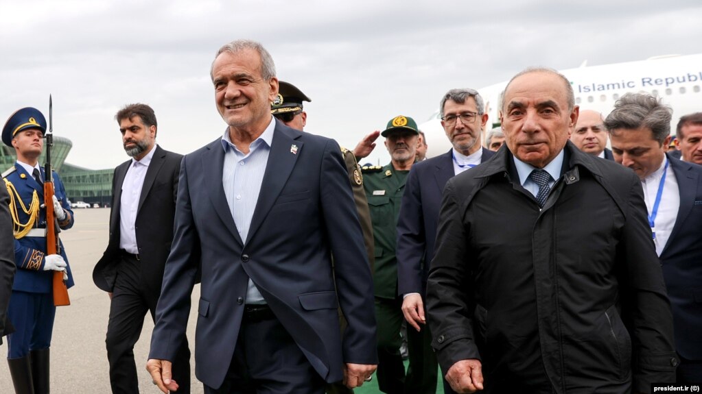 Məsud Pezeşkian Azərbaycana rəsmi səfərə gəlib