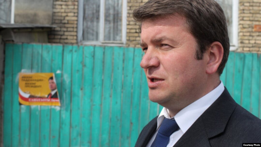 По словам Давида Санакоева, предполагаемый тройственный союз стал союзом двух партий