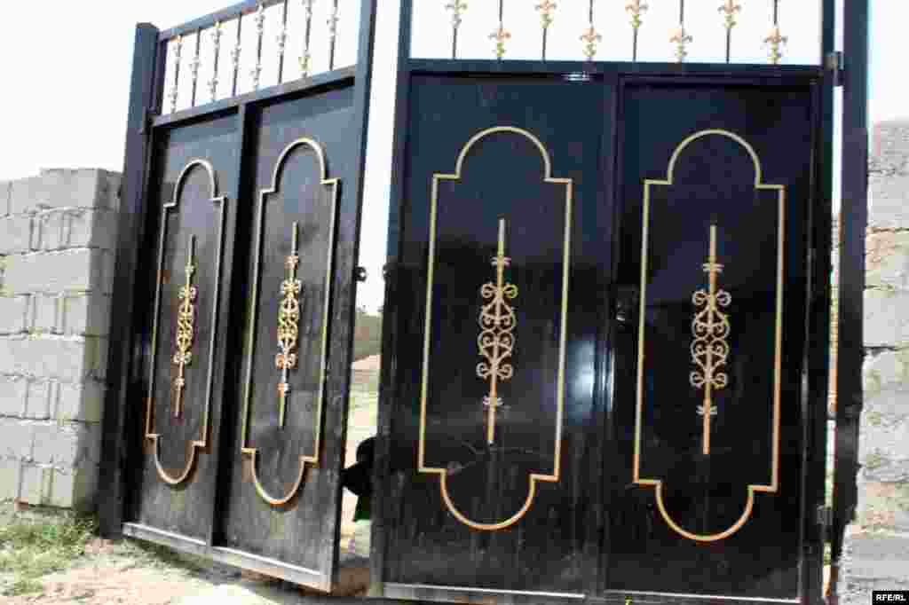 Бомпӯшиҳои рангини Душанбе #13