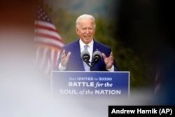 Joe Biden Georgia államban kampányol 2020. október 27-én.