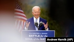 Joe Biden Georgia államban kampányol 2020. október 27-én.