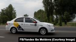 Таксі «Яндекс Go» у столиці Молдови Кишиневі. Російський технологічний гігант тепер під пильною увагою через свою діяльність у Молдові