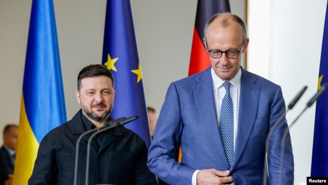 Канцлер Німеччини Фрідріх Мерц та президент України Володимир Зеленський у день німецько-українських урядових консультацій у Відомстві канцлера в Берліні, Німеччина, 14 квітня 2026 року
