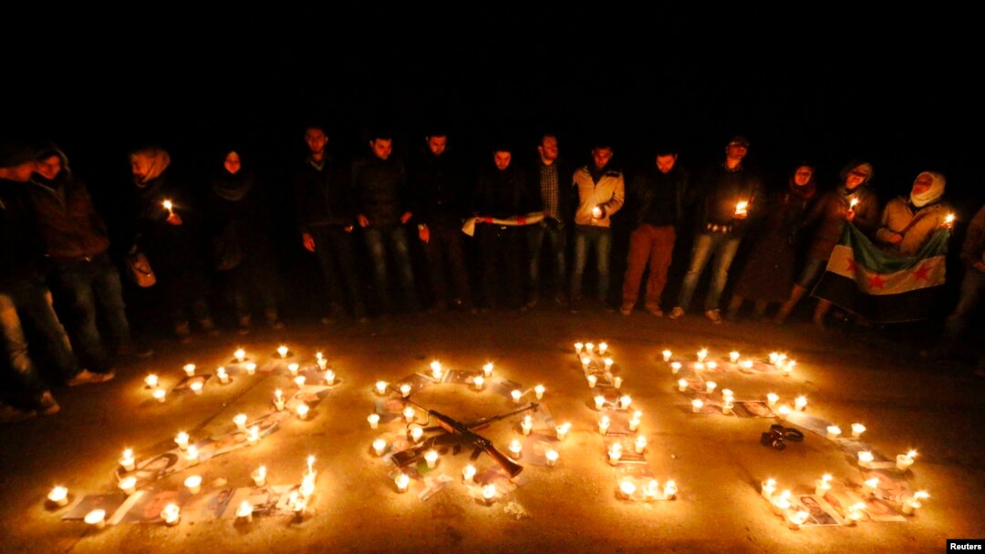 В Сирии вспоминают жертв гражданской войны в канун Нового года (Алеппо, 31 декабря 2014 года)