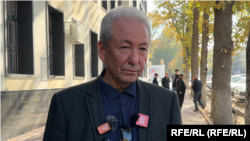 Адахан Мадумаров Жогорку соттун алдында. 2026-жыл, 20-октябрь.