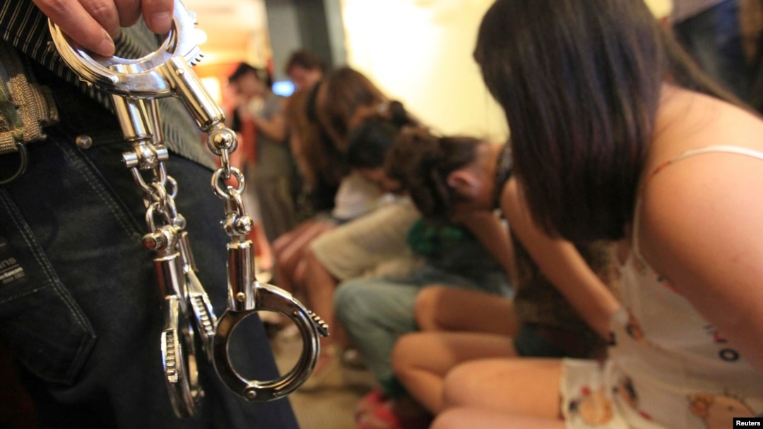 Fohishaxonadan video Fohishaxonadan video