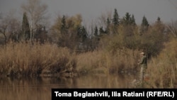 ამ ტბაზე თევზაობა "დაიჭირე-გაუშვის" პრინციპით დაშვებულია.