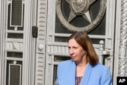 U.S. Ambassador to Russia Lynne Tracy (file photo)