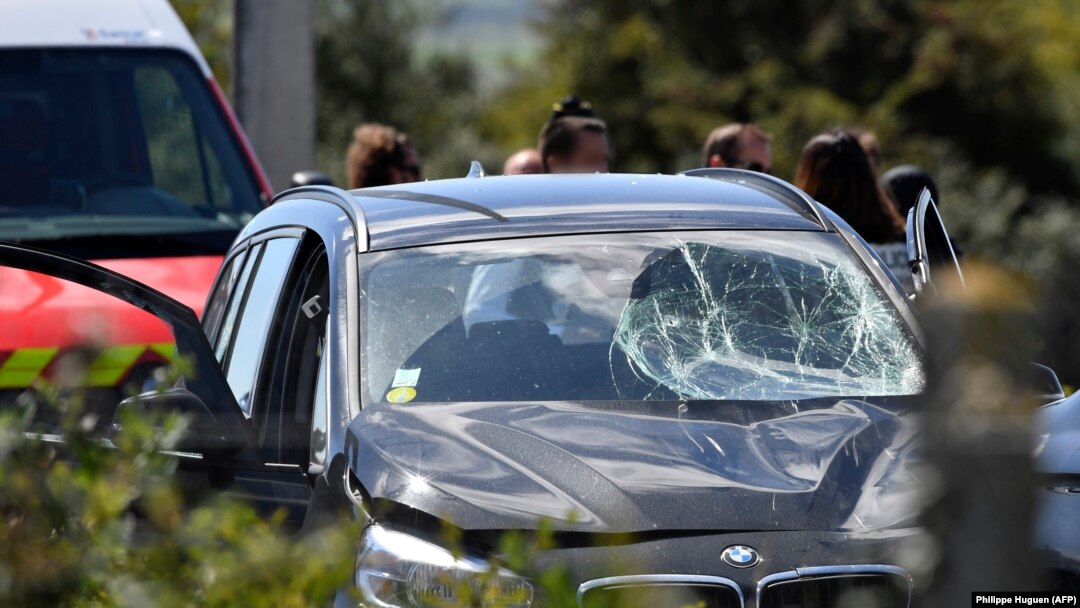 Automobil BMW kojim su napadnuti vojnici