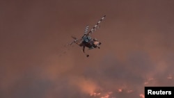 Helikopter iznad Porto Germeno u Grčkoj 31. jula