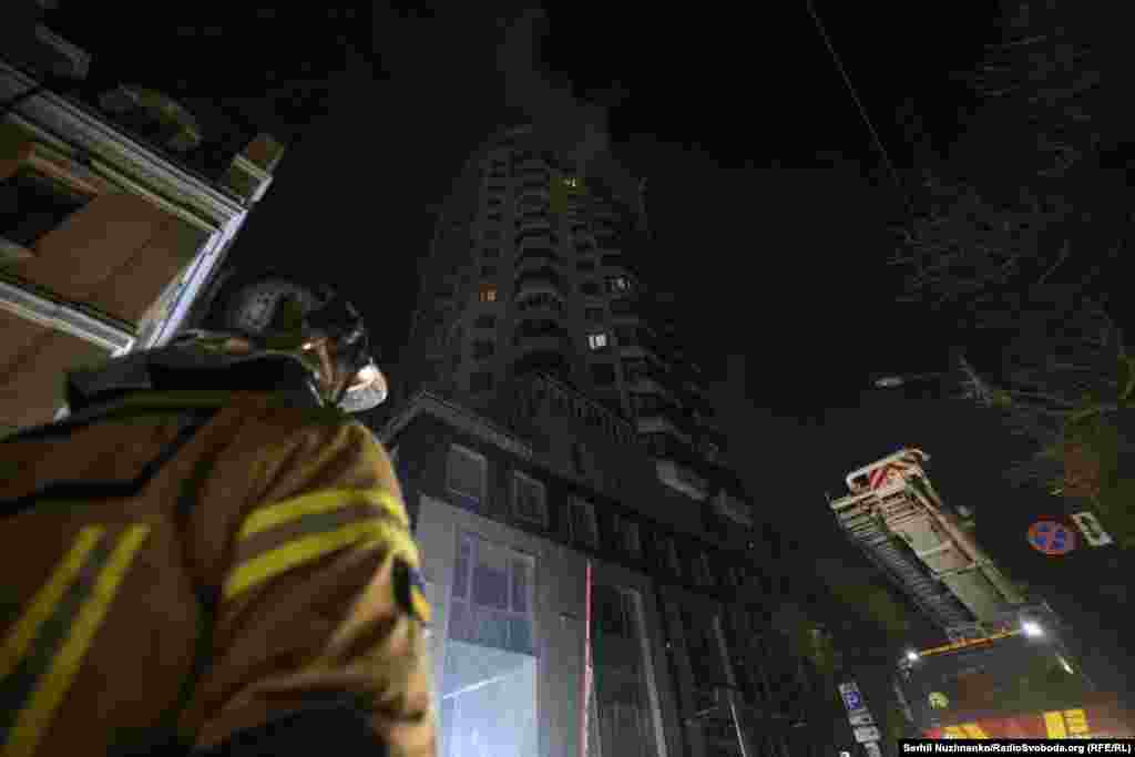 У Повітряних силах повідомили, що у ніч на 3 лютого російські війська запустили по Україні 521 повітряну ціль: 71 ракету та 450 дронів. Попередньо, українські військові знешкодили 38 ракет та 412 БПЛА