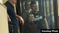 На процессе в Оренбурге. Фото из Telegram-канала группы поддержки Юлая Аюпова