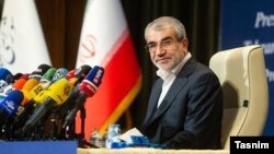 عباسعلی کدخدایی وعده داد که شورای نگهبان فیلم بررسی صلاحیت رفسنجانی را در «زمان مناسب» منتشر می‌کند.