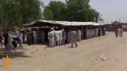 "په روژه او سختې ګرمۍ کې د خوړو لپاره اوږد انتظار یې ژوند لا تریخ کړی"