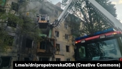 Багатоповерхівка в Павлограді, пошкоджена через російський удар, 10 червня 2026 року