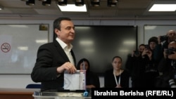 Outgoing Kosovar Prime Minister Albin Kurti casts his vote in early parliamentary elections on December 28. 