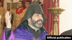 Հայ Առաքելական եկեղեցու Վիրահայոց թեմի առաջնորդ Վազգեն եպիսկոպոս Միրզախանյան, արխիվ
