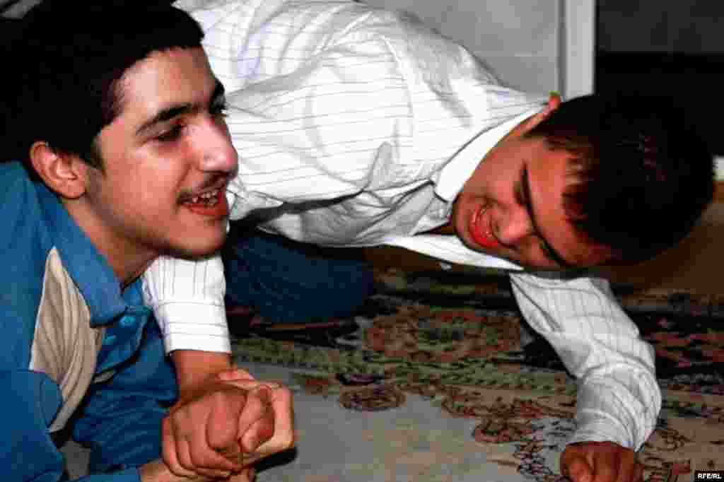 Onlar da bizim kimi... #6