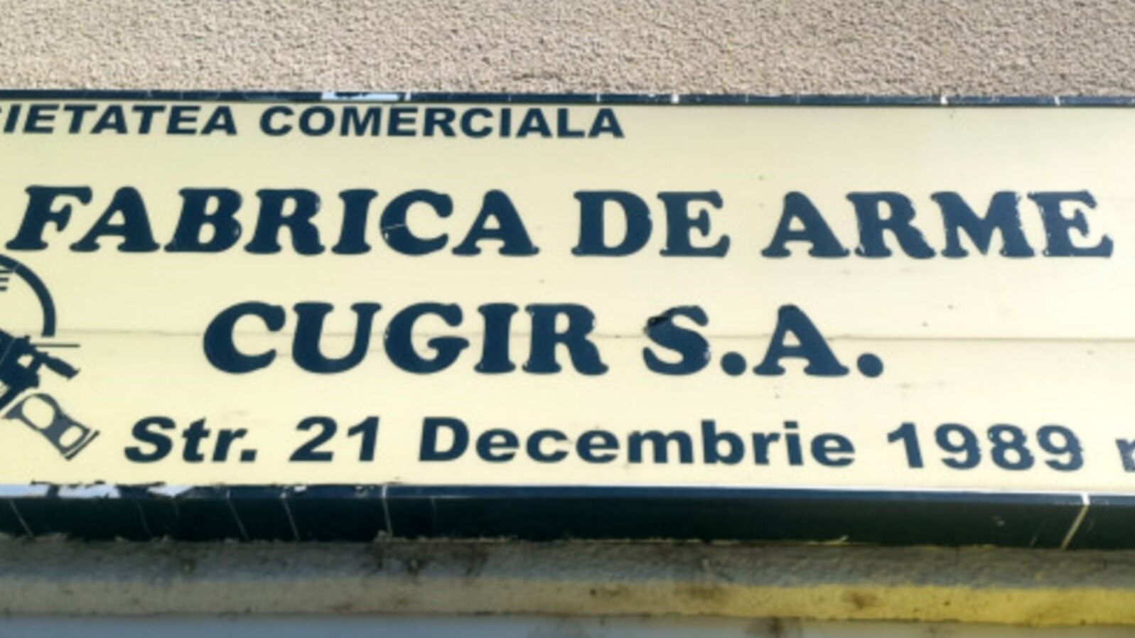 Procurorii exclud sabotajul la incendiul de la fabrica de arme de la Cugir.