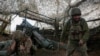 Українські військові ведуть вогонь поблизу Покровська на Донеччині, архівне фото