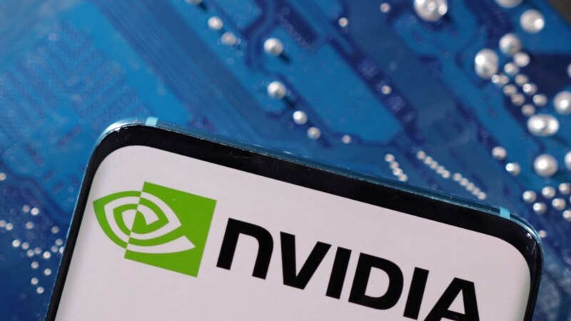 Nvidia și AMD vor plăti o taxă de 15% guvernului SUA pentru a-și putea vinde cipurile în China 