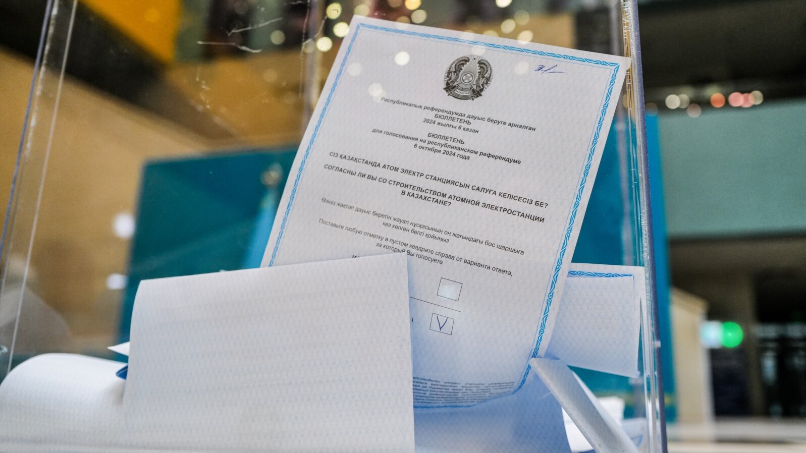 Референдум кезінде желіде тараған топтап бюллетень салу видеосының дауы немен бітті?