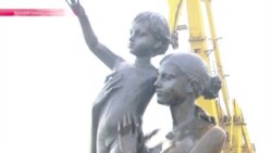 Украинских моряков отбивают у пиратов семьи (видео)