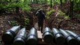 Військовослужбовець 13-ї бригади оперативного призначення «Хартія» НГУ на позиції у Харківській області, 19 липня 2025 року