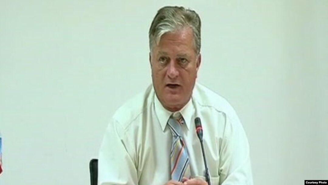 Претседавачот на Советот на општина Центар, Мирослав Шиповиќ.