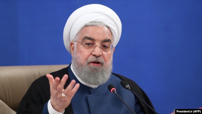 حسن روحانی مدعی شده که با وجود مشکلات گسترده اقتصادی، مردم ایران همچنان به حکومت جمهوری اسلامی «اعتماد دارند».