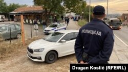 Policija ispred lokala u Višnjičkoj banji nakon pucnjave, 30. septembar 2025.