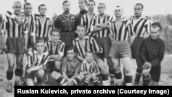 Футбалісты клюба WKS Grodno. Здымак са збораў Руслана Кулевіча