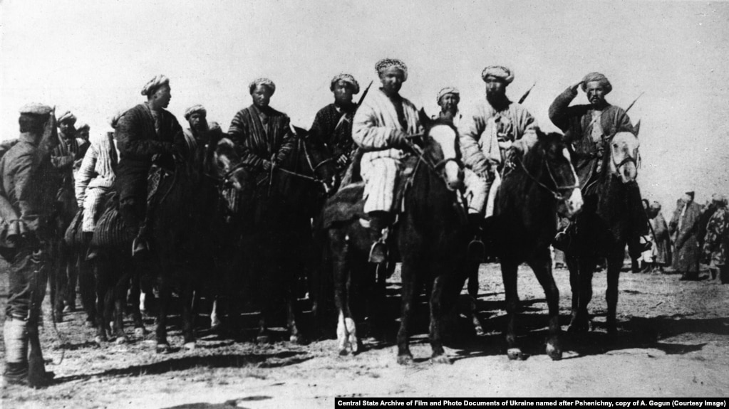Моджахедтермен күреске жұмылдырылған совет жасағы. Орталық Азия, 1920-жылдар