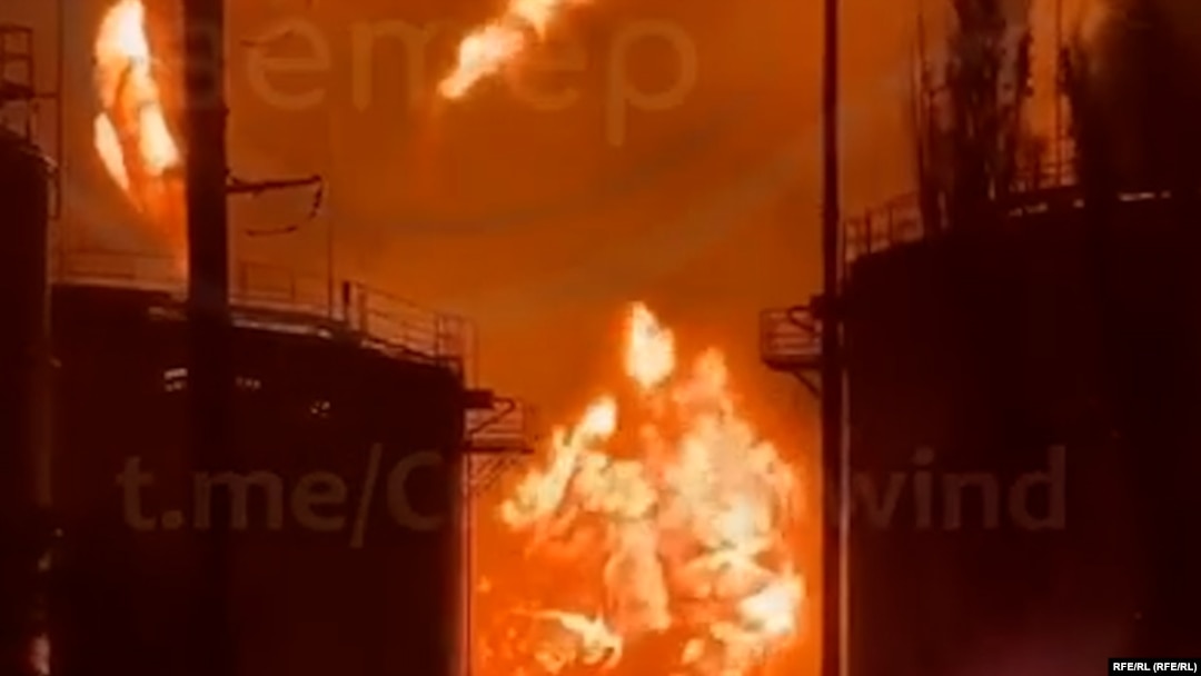 rferl.org - Ukraine's Long-Distance Drones Take Toll On Russia's Oil Business -- And War Chest