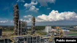 Завод «Апатит», фото ілюстративне