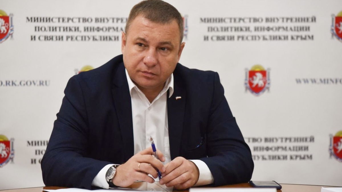 Министр внутренней политики крыма. Министр связи крыма. Фото тригуба. Министр внутренней политики информации и связи крыма. Министр связи крыма.