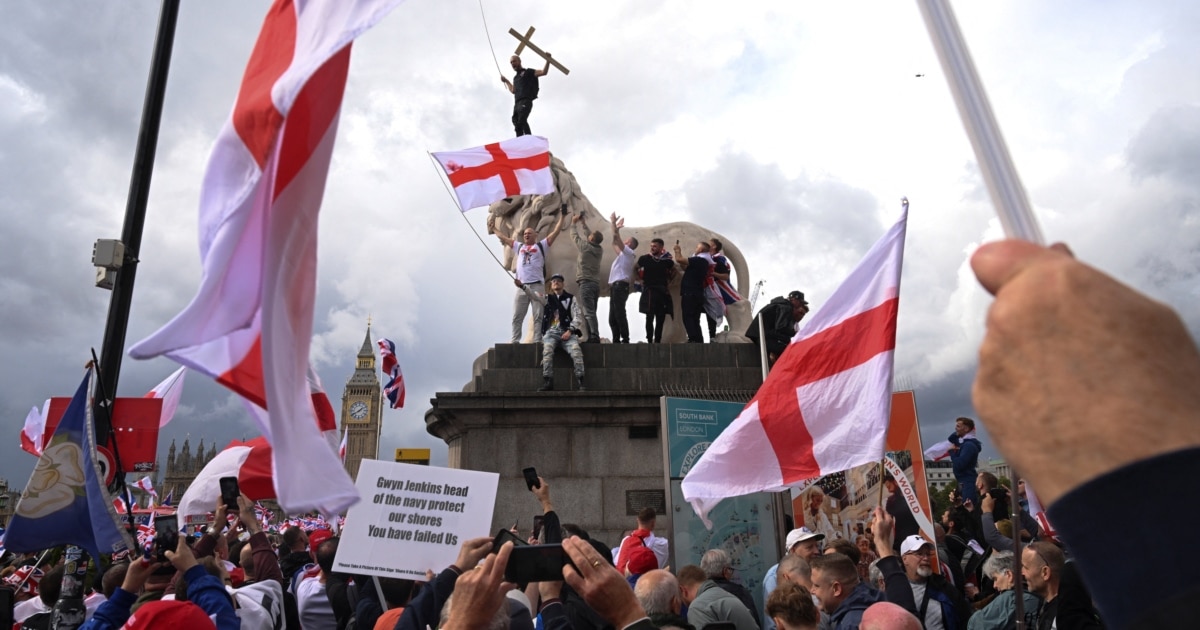 ლონდონში გაიმართა მრავალათასიანი მიტინგი ისლამური ქვეყნებიდან მიგრანტების მიღების წინააღმდეგ