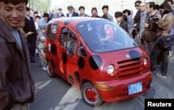 Automobil marke Haishen proizveden u Kini, fotografisan 1994. godine u sjeveroistočnoj kineskoj provinciji Jilin.
