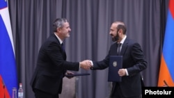 Հայաստանի և Սլովենիայի արտգործնախարարները բանակցություններից հետո, 28-ը հոկտեմբերի, 2026 թ. 