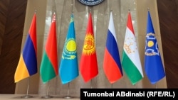 Жамааттык коопсуздук келишими уюмуна (ЖККУ) мүчө өлкөлөрдүн желектери.