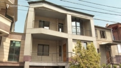 «Ամեն ինչի պատճառը քաղաքականությամբ զբաղվելն է». խուզարկություն՝ Նարեկ Կարապետյանի առանձնատանը