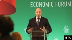 Румен Радев по време на Софийския икономически форум