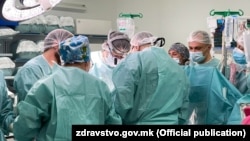 Operativni zahvat na klinici u Skoplju, arhivska fotografija iz 2021. godine