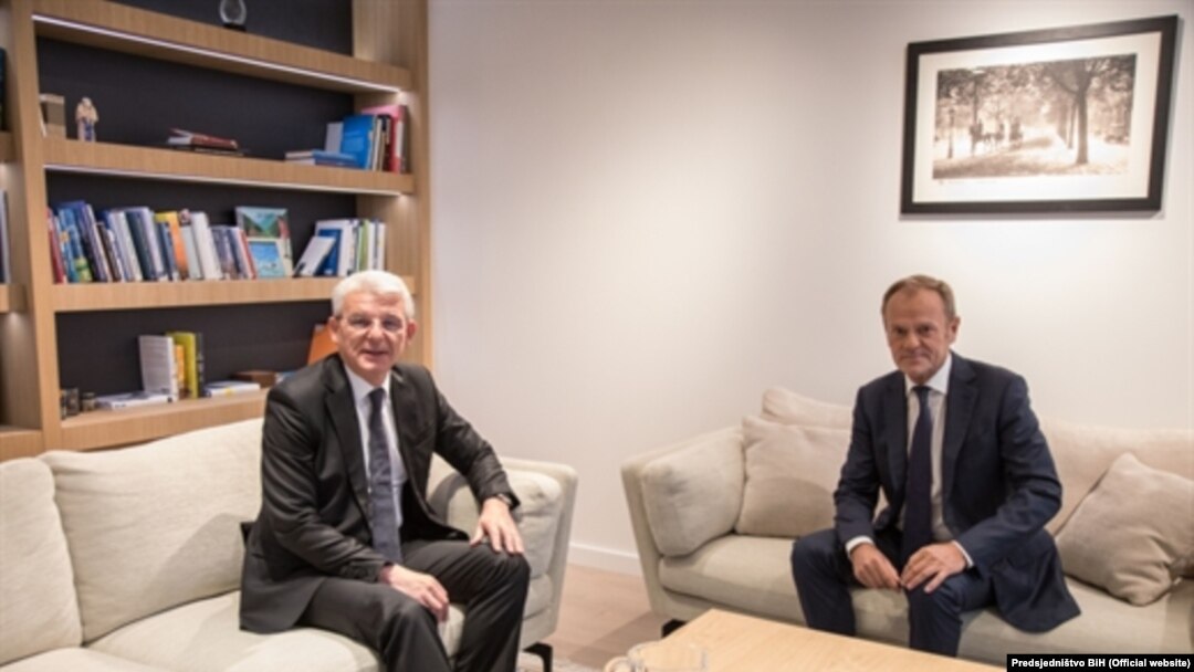 Predsjedavajući Predsjedništva Bosne i Hercegovine (BiH) Šefik Džaferović sa predsjednikom Evropske narodne stranke (EPP) Donaldom Tuskom