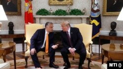 Donald Trump i Viktor Orban u Ovalnoj kancelariji Bijele kuće u Washingtonu 13. maja 2019.